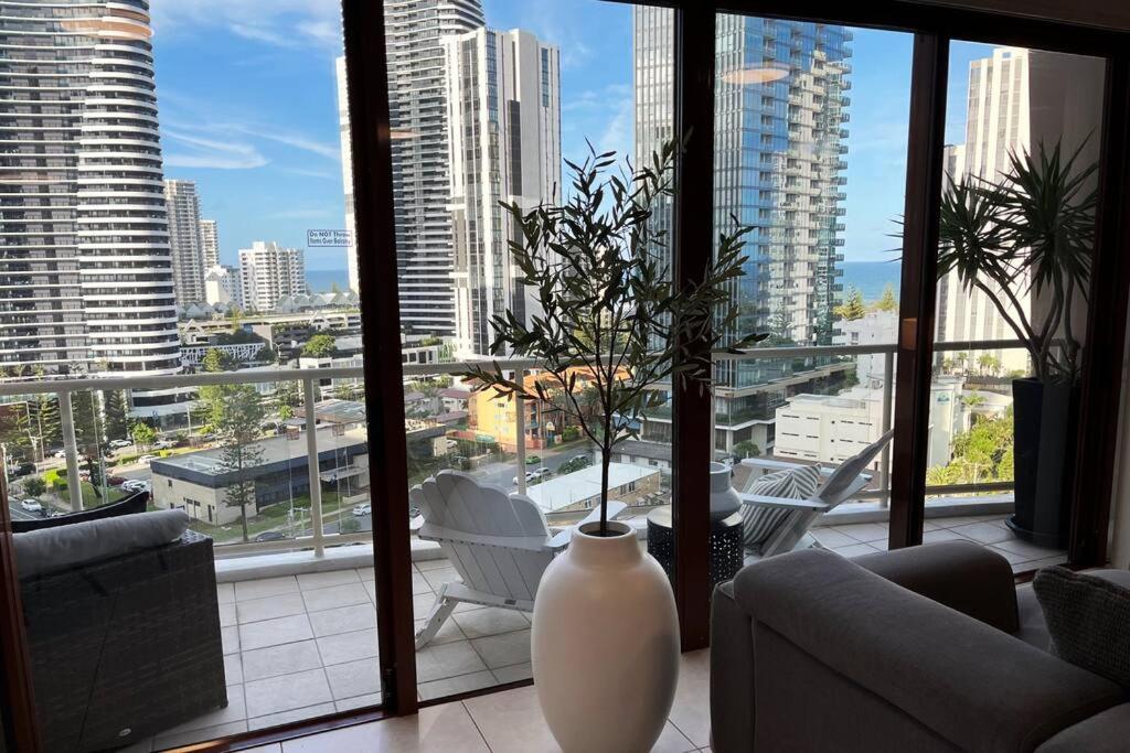 Private Sky Terrace Classic Penthouse 2 Car Parks Apartment Gold Coast Luaran gambar