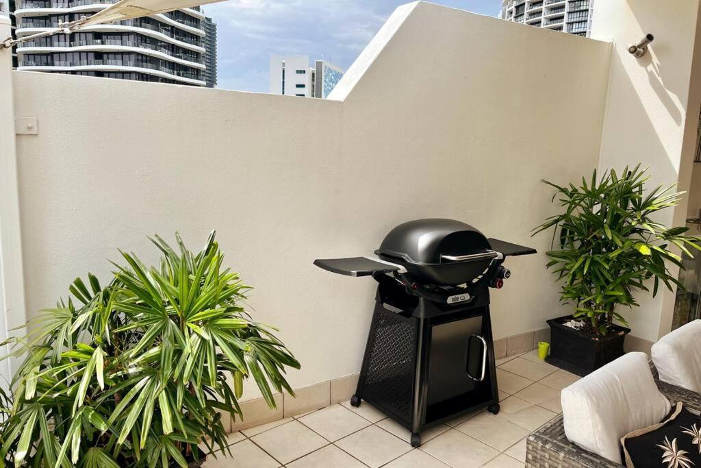 Private Sky Terrace Classic Penthouse 2 Car Parks Apartment Gold Coast Luaran gambar